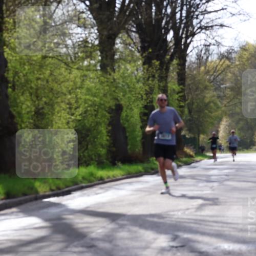 12.04.2026 - 45. Internationalen Wilhelmsburger Insellauf Yannick Fuchs http://msf.ph/oto/9478695 12.04.2026 10:16:15 Laufen  meine-sportfotos.de