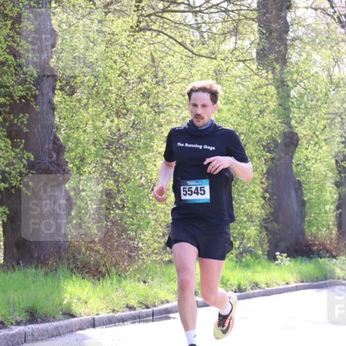 12.04.2026 - 45. Internationalen Wilhelmsburger Insellauf Yannick Fuchs http://msf.ph/oto/9478702 12.04.2026 10:29:26 Laufen  meine-sportfotos.de