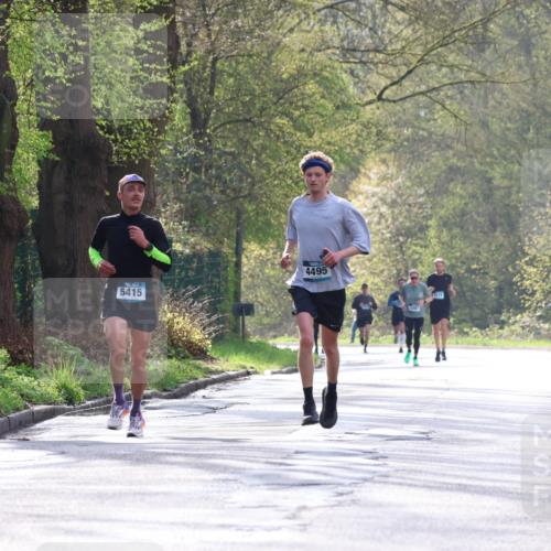 12.04.2026 - 45. Internationalen Wilhelmsburger Insellauf Yannick Fuchs http://msf.ph/oto/9478759 12.04.2026 10:16:21 Laufen 5415, 4495, 5487 meine-sportfotos.de