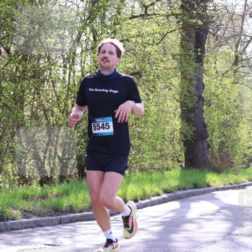 12.04.2026 - 45. Internationalen Wilhelmsburger Insellauf Yannick Fuchs http://msf.ph/oto/9478760 12.04.2026 10:29:28 Laufen  meine-sportfotos.de
