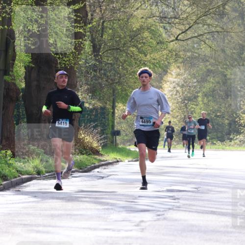 12.04.2026 - 45. Internationalen Wilhelmsburger Insellauf Yannick Fuchs http://msf.ph/oto/9478761 12.04.2026 10:16:21 Laufen 4495, 5415, 3487 meine-sportfotos.de