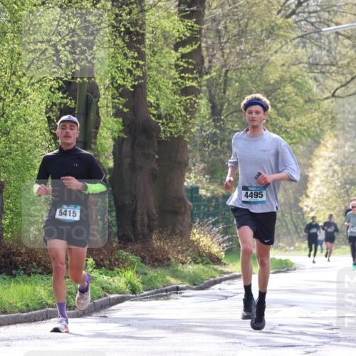 12.04.2026 - 45. Internationalen Wilhelmsburger Insellauf Yannick Fuchs http://msf.ph/oto/9478790 12.04.2026 10:16:24 Laufen 5415, 4495 meine-sportfotos.de