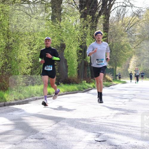 12.04.2026 - 45. Internationalen Wilhelmsburger Insellauf Yannick Fuchs http://msf.ph/oto/9478814 12.04.2026 10:16:26 Laufen 5415, 4495 meine-sportfotos.de
