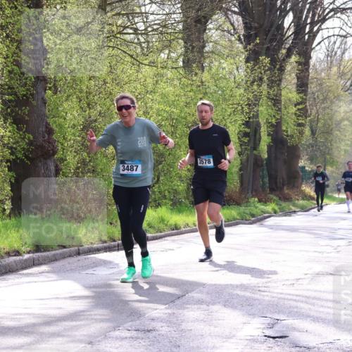12.04.2026 - 45. Internationalen Wilhelmsburger Insellauf Yannick Fuchs http://msf.ph/oto/9478881 12.04.2026 10:16:44 Laufen 20, 2010, 3487, 3578 meine-sportfotos.de