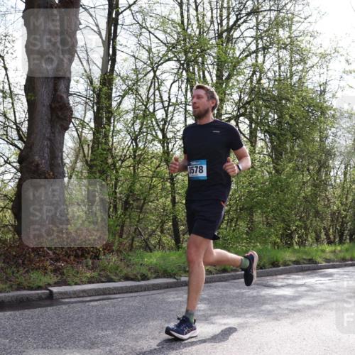 12.04.2026 - 45. Internationalen Wilhelmsburger Insellauf Yannick Fuchs http://msf.ph/oto/9478923 12.04.2026 10:16:48 Laufen 3578 meine-sportfotos.de