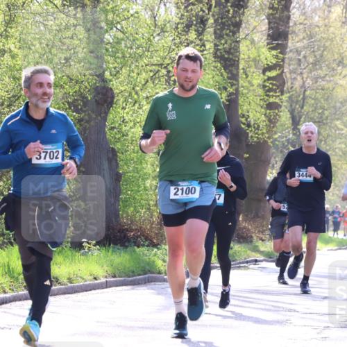 12.04.2026 - 45. Internationalen Wilhelmsburger Insellauf Yannick Fuchs http://msf.ph/oto/9478927 12.04.2026 10:29:37 Laufen  meine-sportfotos.de