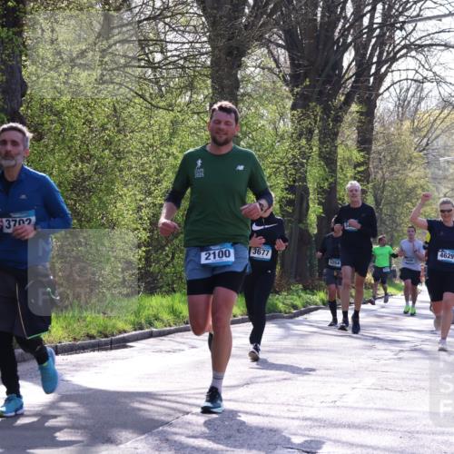 12.04.2026 - 45. Internationalen Wilhelmsburger Insellauf Yannick Fuchs http://msf.ph/oto/9478965 12.04.2026 10:29:39 Laufen  meine-sportfotos.de