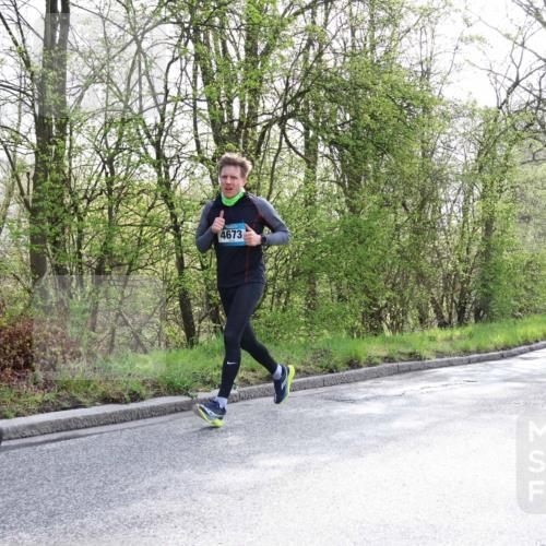 12.04.2026 - 45. Internationalen Wilhelmsburger Insellauf Yannick Fuchs http://msf.ph/oto/9478999 12.04.2026 10:16:59 Laufen 4673 meine-sportfotos.de