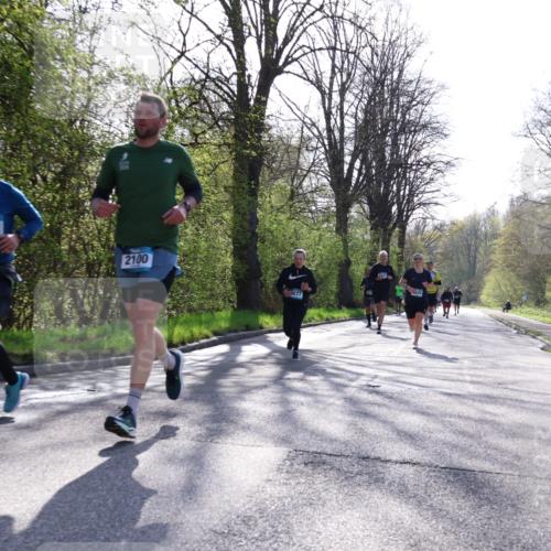 12.04.2026 - 45. Internationalen Wilhelmsburger Insellauf Yannick Fuchs http://msf.ph/oto/9479006 12.04.2026 10:29:41 Laufen  meine-sportfotos.de