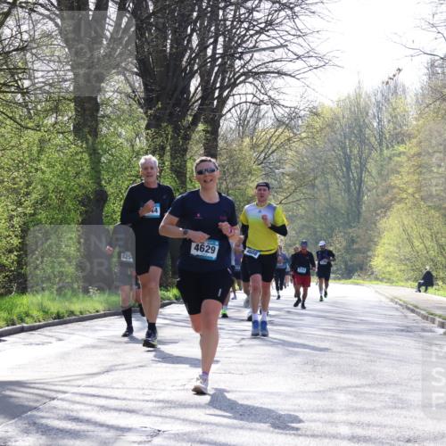 12.04.2026 - 45. Internationalen Wilhelmsburger Insellauf Yannick Fuchs http://msf.ph/oto/9479011 12.04.2026 10:29:42 Laufen  meine-sportfotos.de