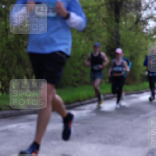 12.04.2026 - 45. Internationalen Wilhelmsburger Insellauf Yannick Fuchs http://msf.ph/oto/9479095 12.04.2026 10:17:09 Laufen  meine-sportfotos.de