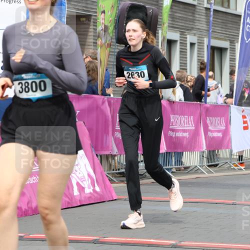 12.04.2026 - 45. Internationalen Wilhelmsburger Insellauf Strokosch-Dieckow http://msf.ph/oto/9479101 12.04.2026 13:28:54 Ziel 3800, 2630, 5520 meine-sportfotos.de