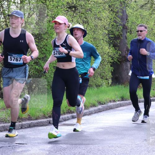 12.04.2026 - 45. Internationalen Wilhelmsburger Insellauf Yannick Fuchs http://msf.ph/oto/9479104 12.04.2026 10:17:10 Laufen 5767, 570, 5742 meine-sportfotos.de