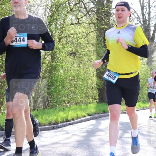 12.04.2026 - 45. Internationalen Wilhelmsburger Insellauf Yannick Fuchs http://msf.ph/oto/9479108 12.04.2026 10:29:46 Laufen  meine-sportfotos.de