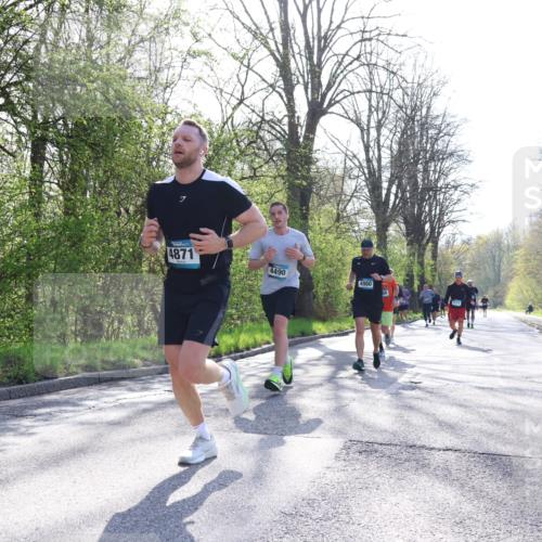 12.04.2026 - 45. Internationalen Wilhelmsburger Insellauf Yannick Fuchs http://msf.ph/oto/9479160 12.04.2026 10:29:49 Laufen  meine-sportfotos.de