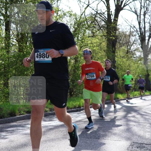12.04.2026 - 45. Internationalen Wilhelmsburger Insellauf Yannick Fuchs http://msf.ph/oto/9479203 12.04.2026 10:29:51 Laufen  meine-sportfotos.de