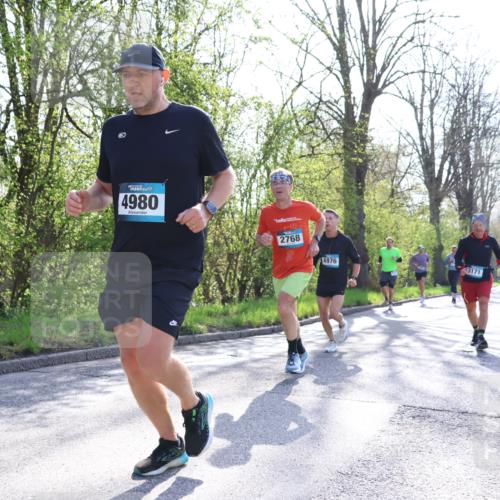 12.04.2026 - 45. Internationalen Wilhelmsburger Insellauf Yannick Fuchs http://msf.ph/oto/9479208 12.04.2026 10:29:51 Laufen  meine-sportfotos.de