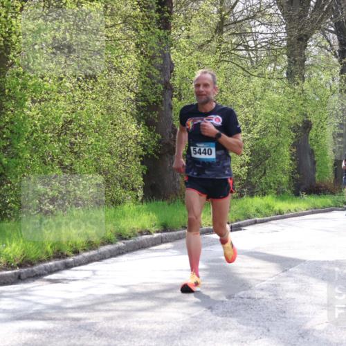 12.04.2026 - 45. Internationalen Wilhelmsburger Insellauf Yannick Fuchs http://msf.ph/oto/9479256 12.04.2026 10:17:25 Laufen 5440, 265 meine-sportfotos.de