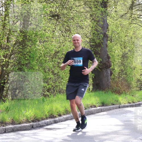 12.04.2026 - 45. Internationalen Wilhelmsburger Insellauf Yannick Fuchs http://msf.ph/oto/9479303 12.04.2026 10:17:30 Laufen 659 meine-sportfotos.de