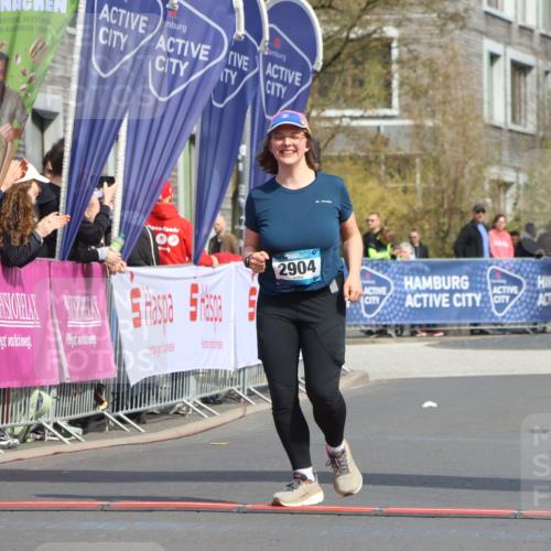 12.04.2026 - 45. Internationalen Wilhelmsburger Insellauf Strokosch-Dieckow http://msf.ph/oto/9479373 12.04.2026 11:46:56 Ziel 2904, 4685 meine-sportfotos.de