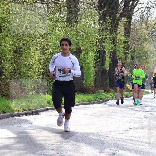 12.04.2026 - 45. Internationalen Wilhelmsburger Insellauf Yannick Fuchs http://msf.ph/oto/9479446 12.04.2026 10:17:44 Laufen 505, 5279, 5645, 5344 meine-sportfotos.de