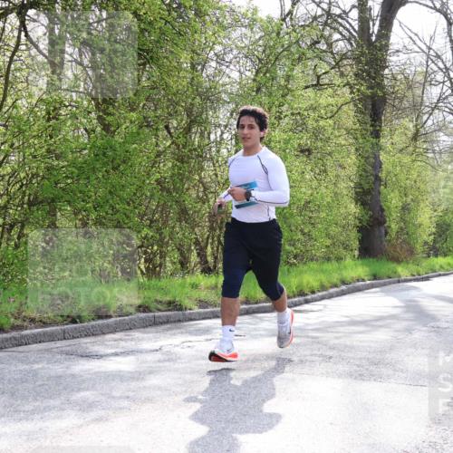 12.04.2026 - 45. Internationalen Wilhelmsburger Insellauf Yannick Fuchs http://msf.ph/oto/9479474 12.04.2026 10:17:46 Laufen  meine-sportfotos.de