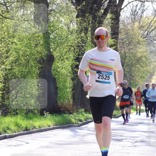 12.04.2026 - 45. Internationalen Wilhelmsburger Insellauf Yannick Fuchs http://msf.ph/oto/9479485 12.04.2026 10:30:10 Laufen  meine-sportfotos.de