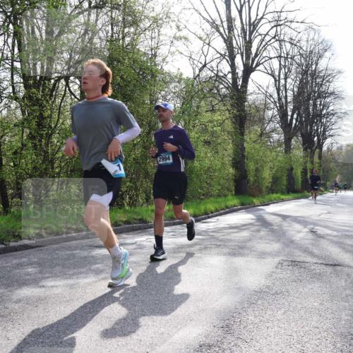 12.04.2026 - 45. Internationalen Wilhelmsburger Insellauf Yannick Fuchs http://msf.ph/oto/9479550 12.04.2026 10:17:53 Laufen 2994 meine-sportfotos.de