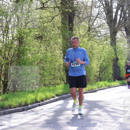 12.04.2026 - 45. Internationalen Wilhelmsburger Insellauf Yannick Fuchs http://msf.ph/oto/9479586 12.04.2026 10:30:15 Laufen  meine-sportfotos.de