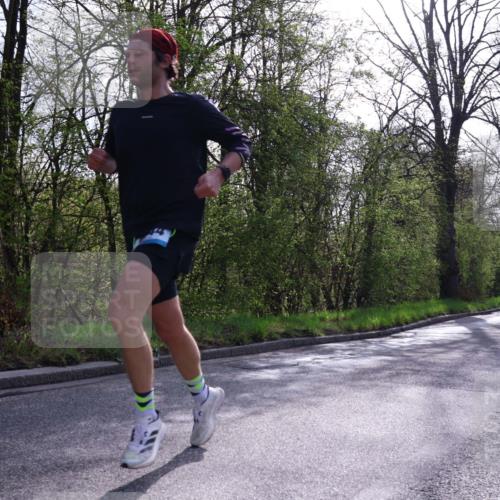 12.04.2026 - 45. Internationalen Wilhelmsburger Insellauf Yannick Fuchs http://msf.ph/oto/9479611 12.04.2026 10:17:58 Laufen  meine-sportfotos.de