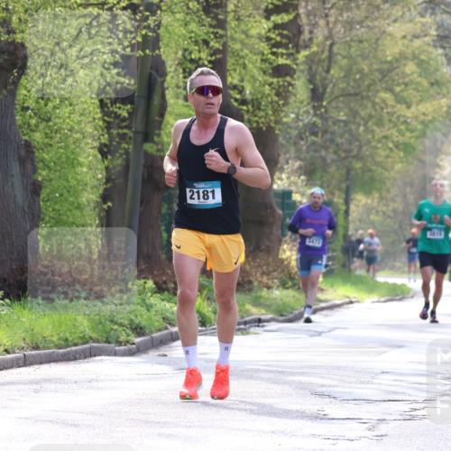 12.04.2026 - 45. Internationalen Wilhelmsburger Insellauf Yannick Fuchs http://msf.ph/oto/9479638 12.04.2026 10:18:01 Laufen 2181, 1815, 5473, 5685 meine-sportfotos.de