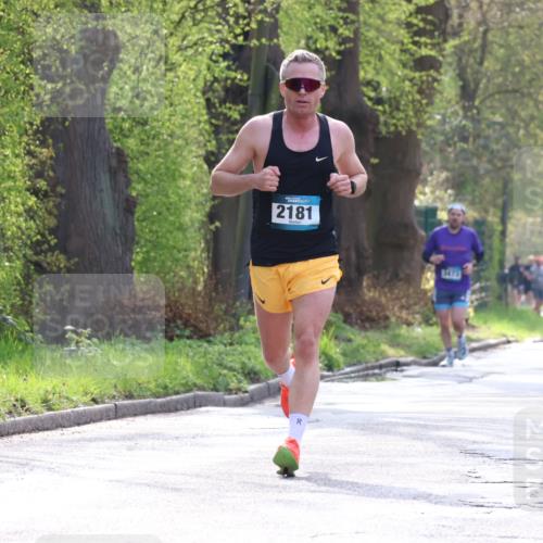 12.04.2026 - 45. Internationalen Wilhelmsburger Insellauf Yannick Fuchs http://msf.ph/oto/9479645 12.04.2026 10:18:02 Laufen 2181, 90, 3815 meine-sportfotos.de