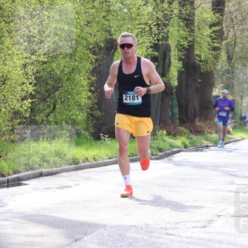 12.04.2026 - 45. Internationalen Wilhelmsburger Insellauf Yannick Fuchs http://msf.ph/oto/9479658 12.04.2026 10:18:03 Laufen 2181, 8, 5685, 3815, 3473 meine-sportfotos.de