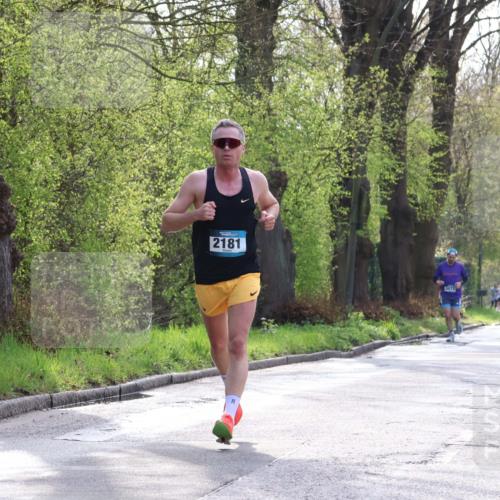 12.04.2026 - 45. Internationalen Wilhelmsburger Insellauf Yannick Fuchs http://msf.ph/oto/9479666 12.04.2026 10:18:04 Laufen 2181, 3473, 2015, 5685 meine-sportfotos.de