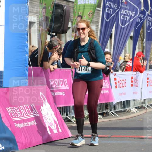 12.04.2026 - 45. Internationalen Wilhelmsburger Insellauf Strokosch-Dieckow http://msf.ph/oto/9479676 12.04.2026 11:47:54 Ziel 3148 meine-sportfotos.de