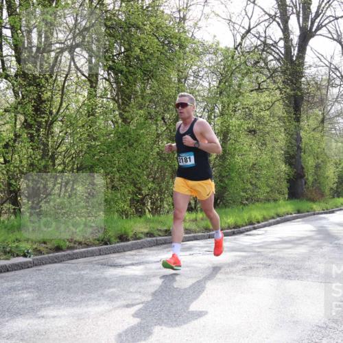 12.04.2026 - 45. Internationalen Wilhelmsburger Insellauf Yannick Fuchs http://msf.ph/oto/9479690 12.04.2026 10:18:06 Laufen 2181 meine-sportfotos.de