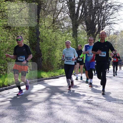12.04.2026 - 45. Internationalen Wilhelmsburger Insellauf Yannick Fuchs http://msf.ph/oto/9479698 12.04.2026 10:30:20 Laufen  meine-sportfotos.de