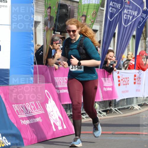 12.04.2026 - 45. Internationalen Wilhelmsburger Insellauf Strokosch-Dieckow http://msf.ph/oto/9479706 12.04.2026 11:47:54 Ziel 3148 meine-sportfotos.de