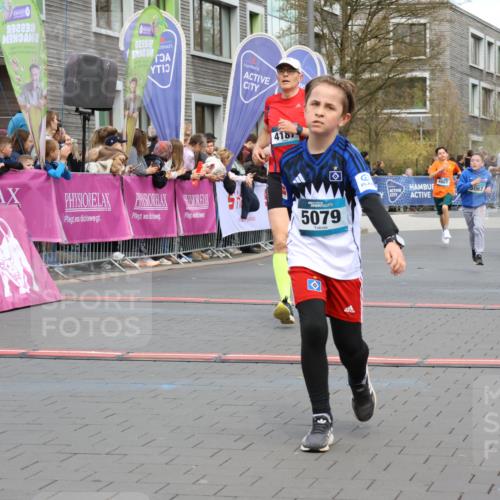 12.04.2026 - 45. Internationalen Wilhelmsburger Insellauf Strokosch-Dieckow http://msf.ph/oto/9479708 12.04.2026 12:59:47 Ziel 5079, 4395, 4187, 5067, 2069, 4761 meine-sportfotos.de