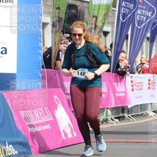 12.04.2026 - 45. Internationalen Wilhelmsburger Insellauf Strokosch-Dieckow http://msf.ph/oto/9479728 12.04.2026 11:47:54 Ziel 3148 meine-sportfotos.de