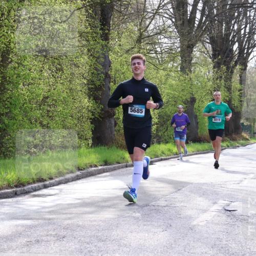 12.04.2026 - 45. Internationalen Wilhelmsburger Insellauf Yannick Fuchs http://msf.ph/oto/9479743 12.04.2026 10:18:11 Laufen 5685, 3475, 3815 meine-sportfotos.de