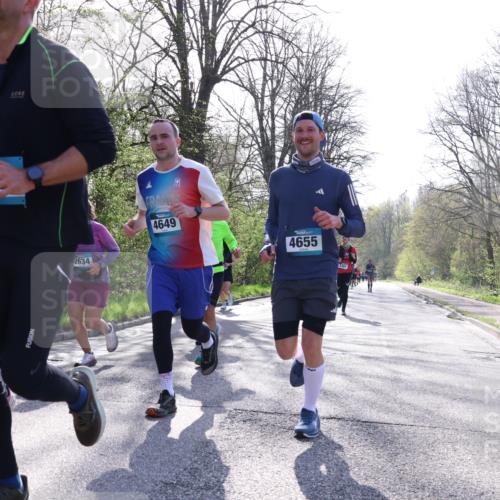 12.04.2026 - 45. Internationalen Wilhelmsburger Insellauf Yannick Fuchs http://msf.ph/oto/9479762 12.04.2026 10:30:22 Laufen  meine-sportfotos.de