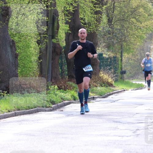 12.04.2026 - 45. Internationalen Wilhelmsburger Insellauf Yannick Fuchs http://msf.ph/oto/9479808 12.04.2026 10:18:18 Laufen 3562, 5473 meine-sportfotos.de