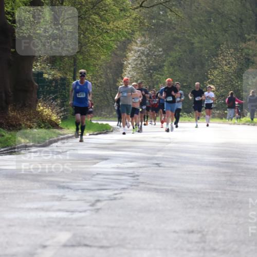 12.04.2026 - 45. Internationalen Wilhelmsburger Insellauf Yannick Fuchs http://msf.ph/oto/9479829 12.04.2026 10:18:21 Laufen 5473 meine-sportfotos.de
