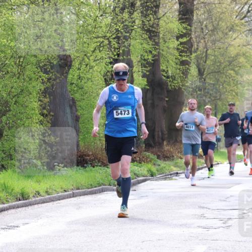 12.04.2026 - 45. Internationalen Wilhelmsburger Insellauf Yannick Fuchs http://msf.ph/oto/9479873 12.04.2026 10:18:32 Laufen 5473, 4651, 4831, 4154 meine-sportfotos.de