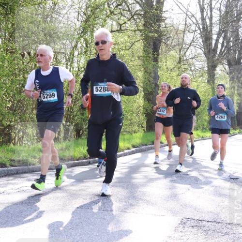 12.04.2026 - 45. Internationalen Wilhelmsburger Insellauf Yannick Fuchs http://msf.ph/oto/9479890 12.04.2026 10:30:28 Laufen  meine-sportfotos.de
