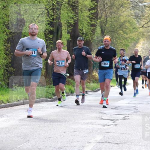 12.04.2026 - 45. Internationalen Wilhelmsburger Insellauf Yannick Fuchs http://msf.ph/oto/9479909 12.04.2026 10:18:37 Laufen 51, 4831, 4154, 514, 429, 2265, 5452 meine-sportfotos.de
