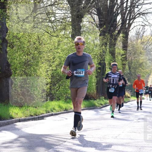 12.04.2026 - 45. Internationalen Wilhelmsburger Insellauf Yannick Fuchs http://msf.ph/oto/9479933 12.04.2026 10:30:31 Laufen  meine-sportfotos.de