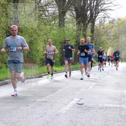 12.04.2026 - 45. Internationalen Wilhelmsburger Insellauf Yannick Fuchs http://msf.ph/oto/9479943 12.04.2026 10:18:41 Laufen 4651, 4831, 4154, 429, 2265, 4887 meine-sportfotos.de