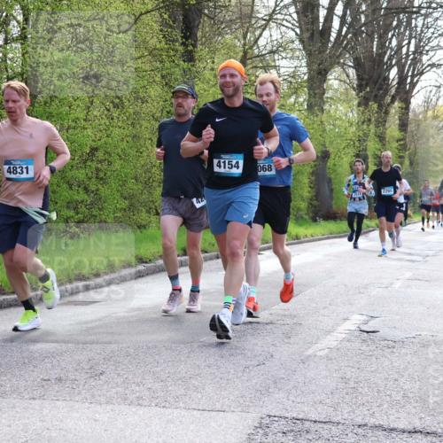 12.04.2026 - 45. Internationalen Wilhelmsburger Insellauf Yannick Fuchs http://msf.ph/oto/9479977 12.04.2026 10:18:44 Laufen 4831, 4154, 068, 3514, 2265, 4883 meine-sportfotos.de
